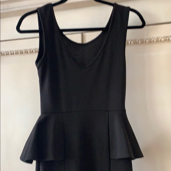 Peplum LBD - Picture 5 of 6